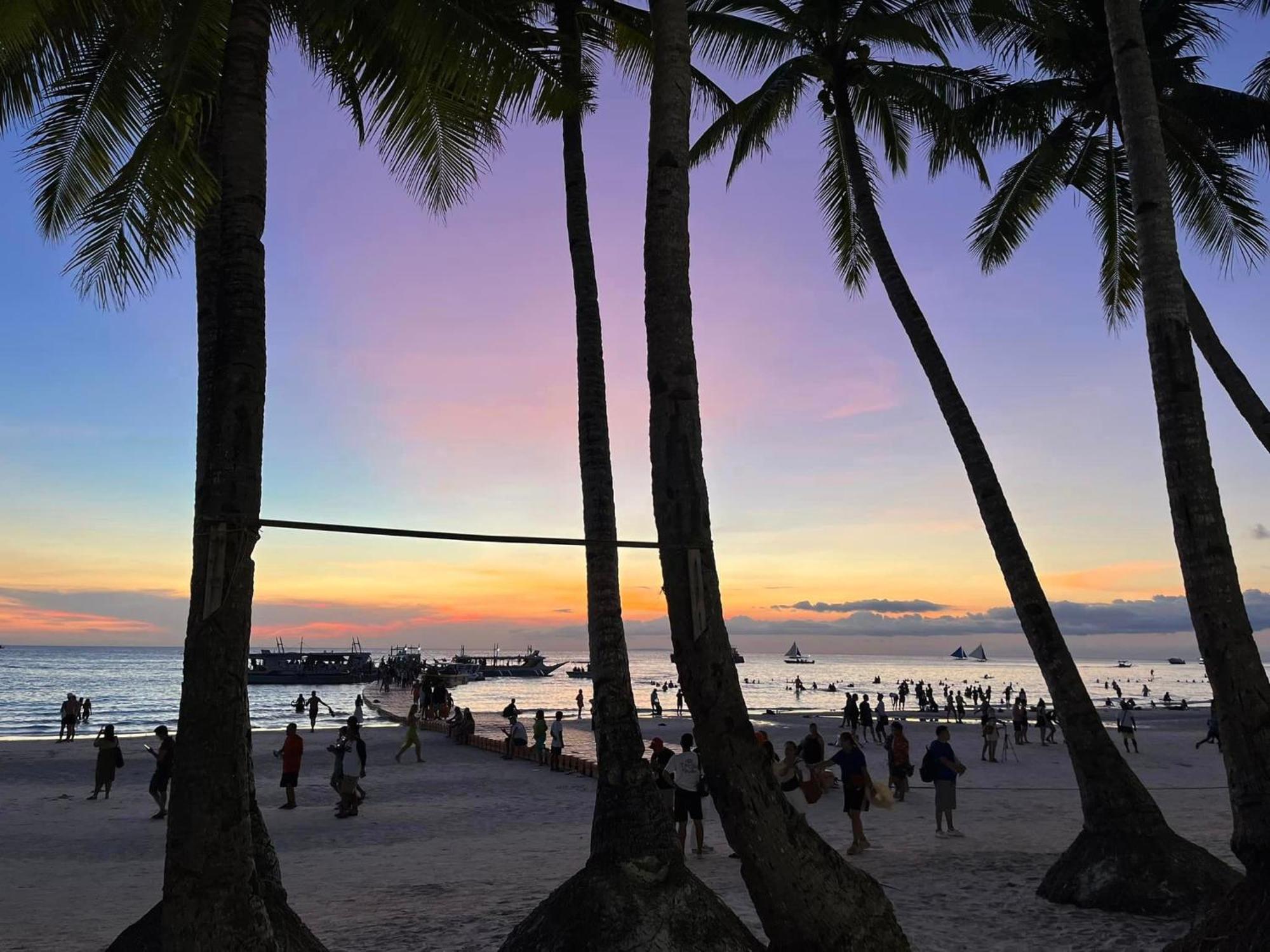 Casita Isla Beach Inn Balabag  Luaran gambar